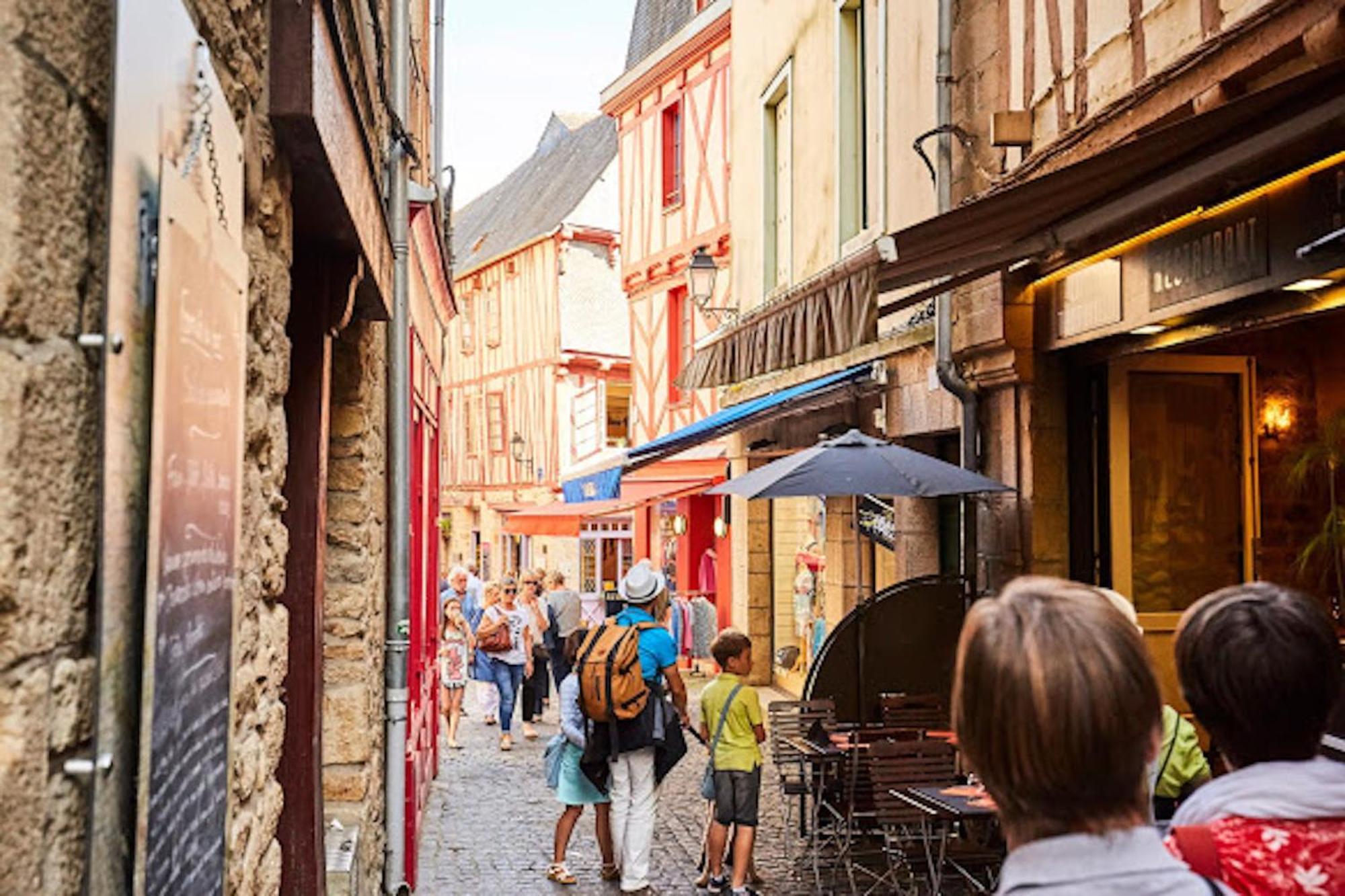 Neuf Rdc Avec Terrasse A Centre